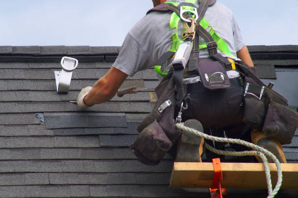 Best Emergency Roof Repair  in Centuria, WI
